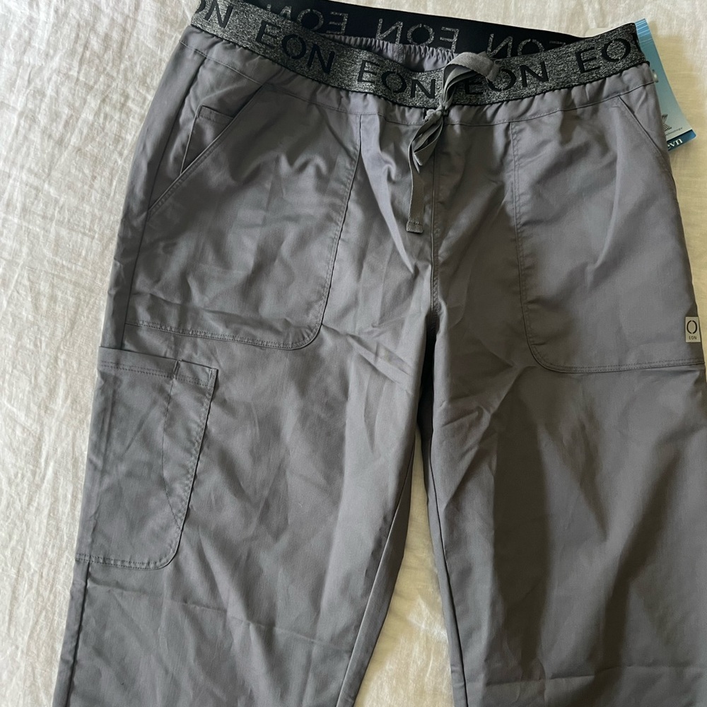 Eon scrub pants